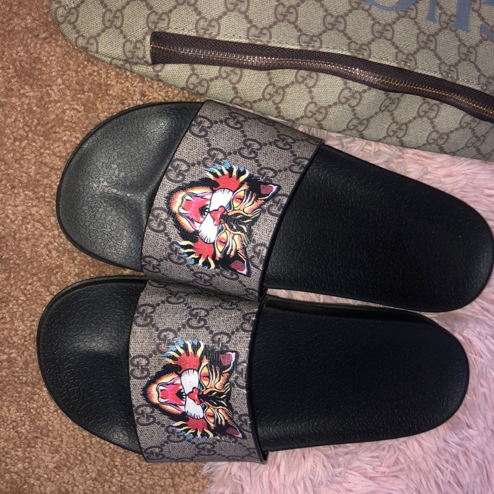 Gucci slides